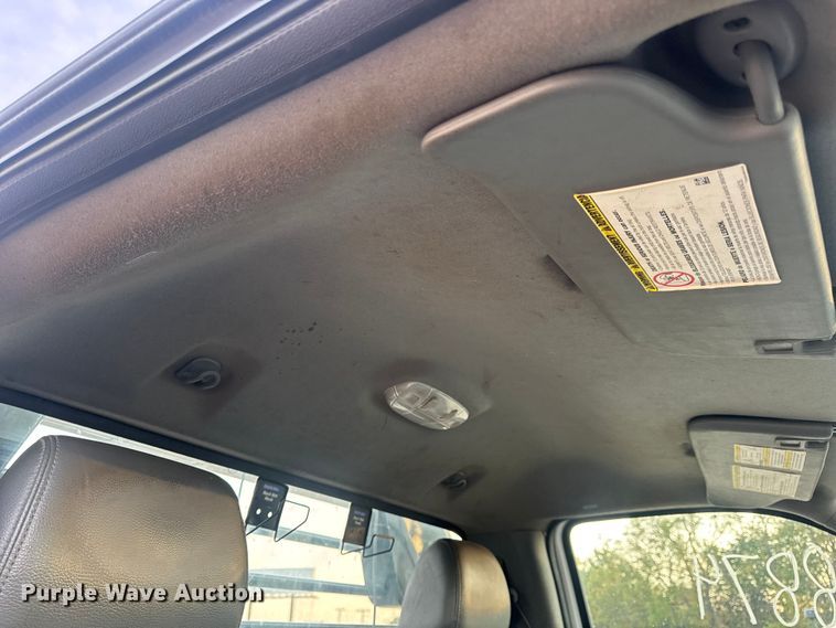 image for item DO2265 2013 Ford F450 Super Duty XL flatbed truck