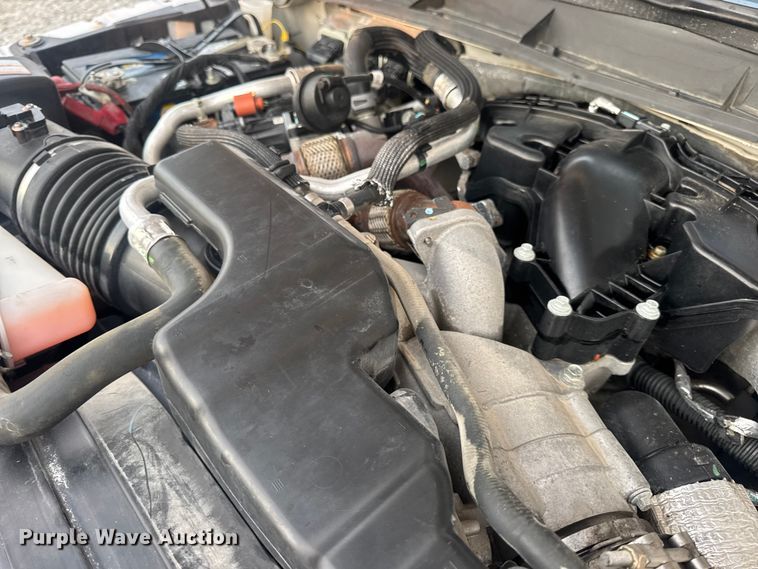 image for item DO2265 2013 Ford F450 Super Duty XL flatbed truck