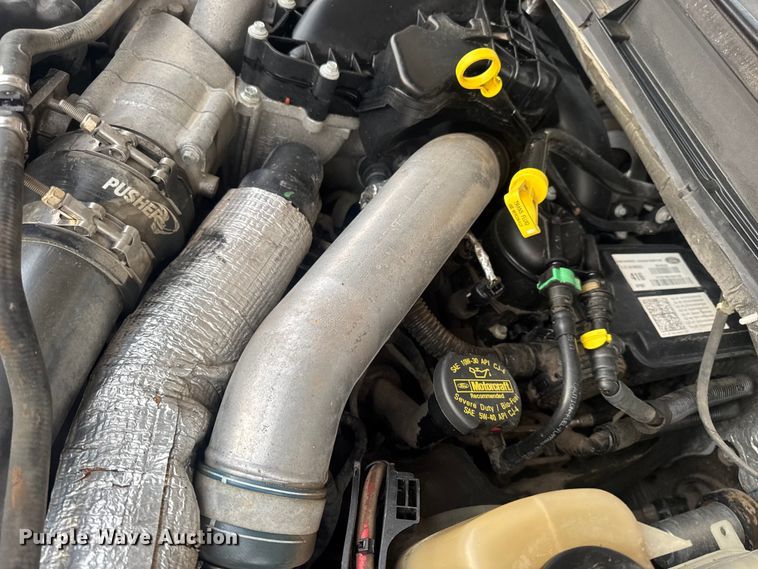 image for item DO2265 2013 Ford F450 Super Duty XL flatbed truck