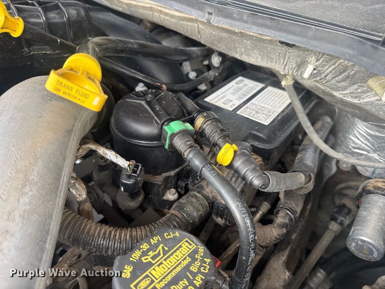 image for item DO2265 2013 Ford F450 Super Duty XL flatbed truck