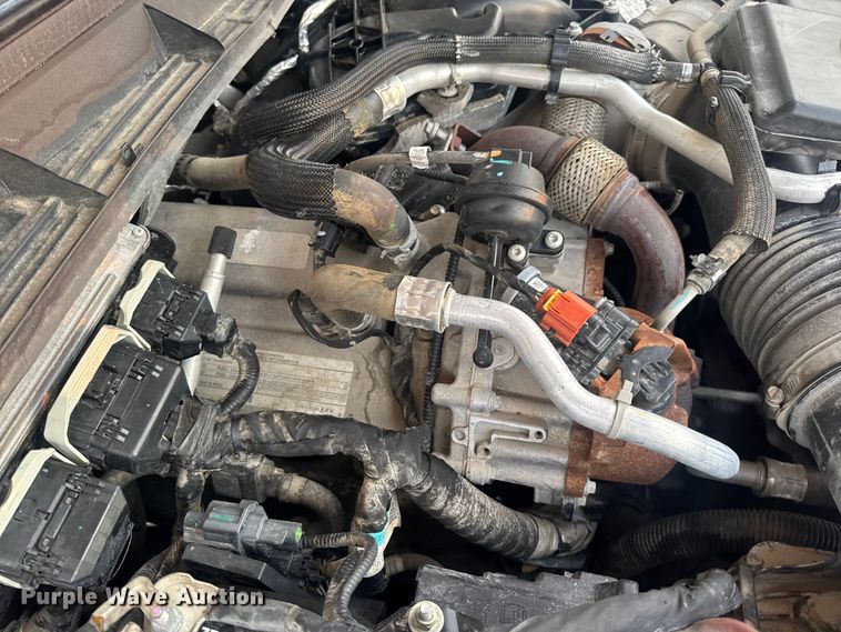 image for item DO2265 2013 Ford F450 Super Duty XL flatbed truck