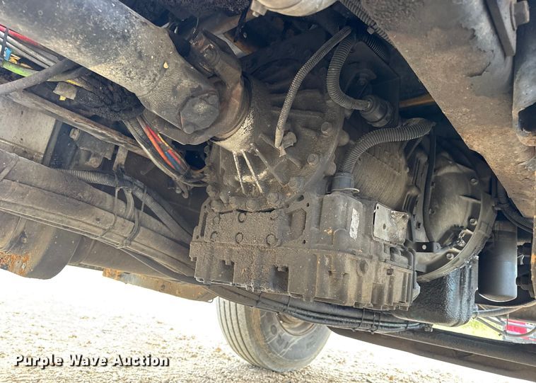 image for item DO2266 2006 International 7400 dump truck