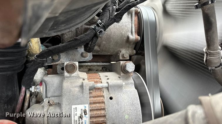 image for item DO2266 2006 International 7400 dump truck