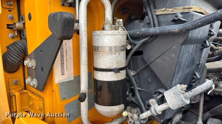 image for item DO2266 2006 International 7400 dump truck