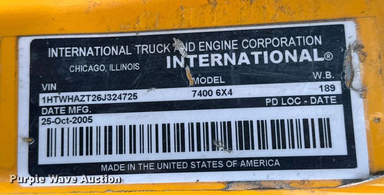 image for item DO2266 2006 International 7400 dump truck