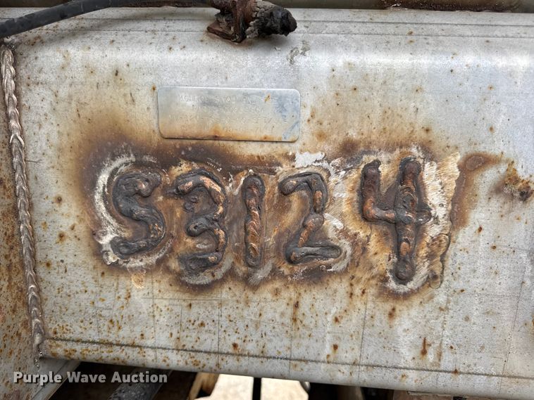 image for item DO2268 2000 International 4900 dump truck