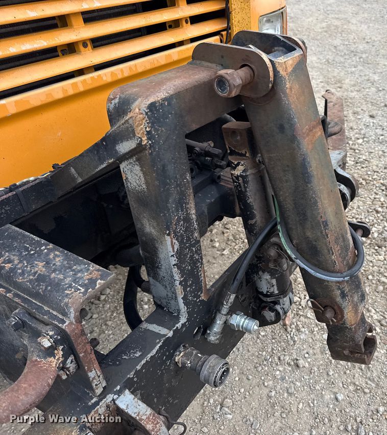 image for item DO2268 2000 International 4900 dump truck