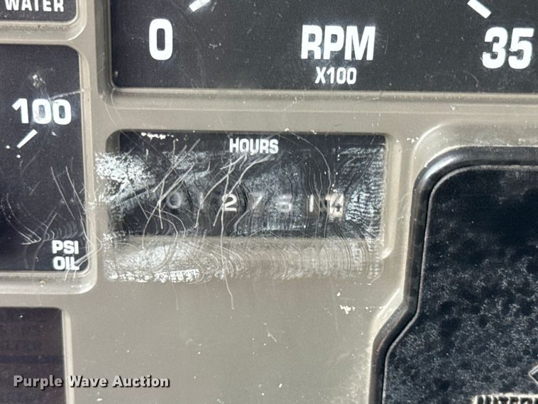 image for item DO2268 2000 International 4900 dump truck