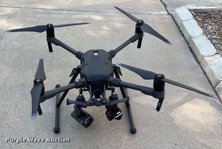 image for item DT3435 DJI Matrice V2 drone