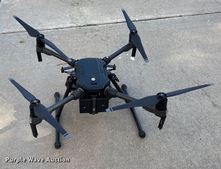 image for item DT3435 DJI Matrice V2 drone