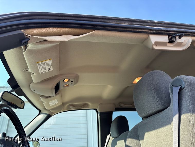 image for item DT4965 2007 Chevrolet Silverado Ext. Cab pickup truck