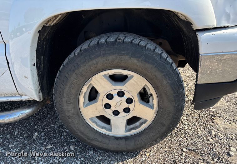 image for item DT4965 2007 Chevrolet Silverado Ext. Cab pickup truck