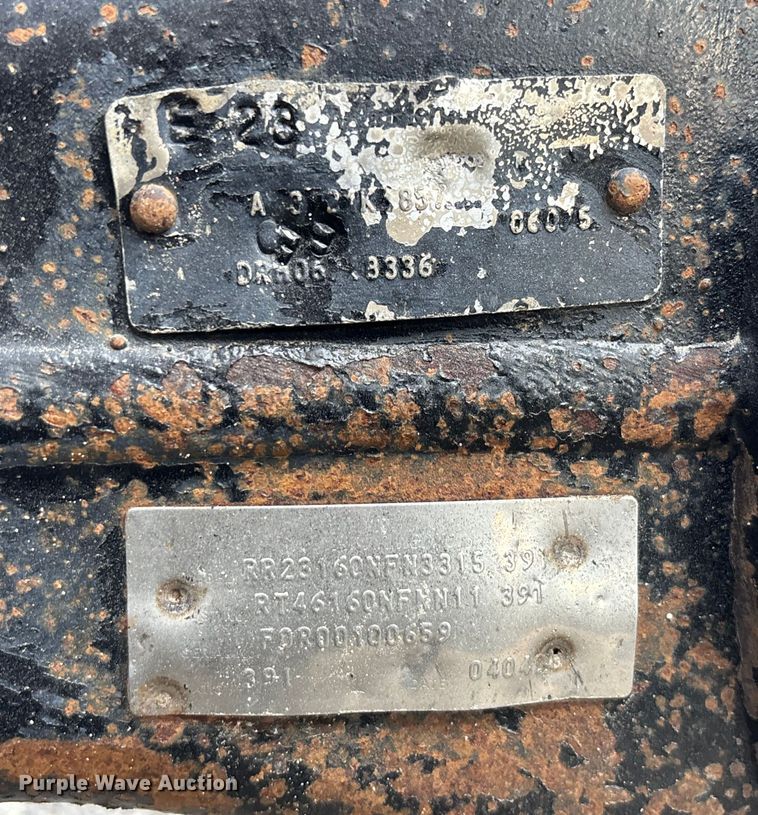 image for item DT4966 2007 Mack 600 semi truck