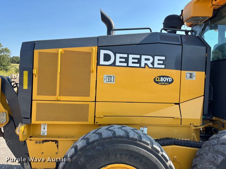 image for item DT4967 2022 John Deere 620G motor grader