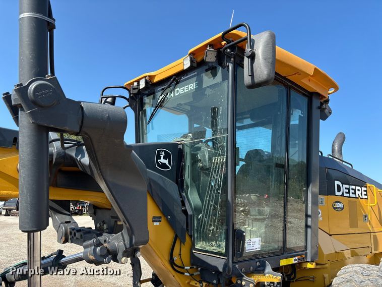 image for item DT4967 2022 John Deere 620G motor grader