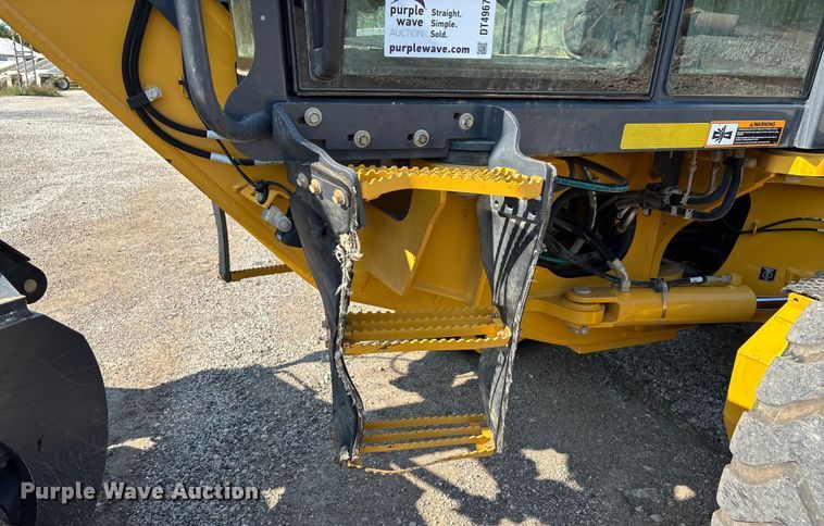 image for item DT4967 2022 John Deere 620G motor grader