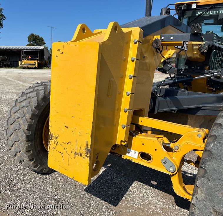 image for item DT4967 2022 John Deere 620G motor grader