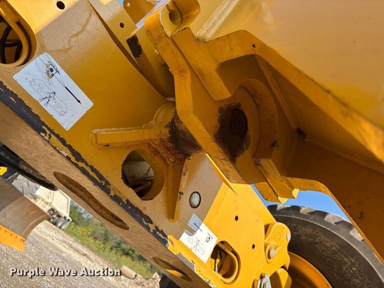 image for item DT4967 2022 John Deere 620G motor grader