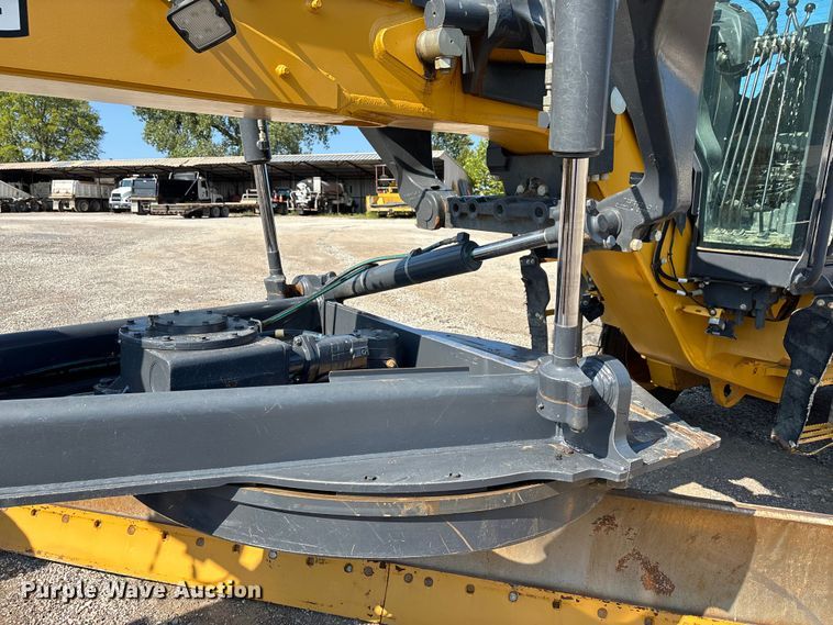 image for item DT4967 2022 John Deere 620G motor grader