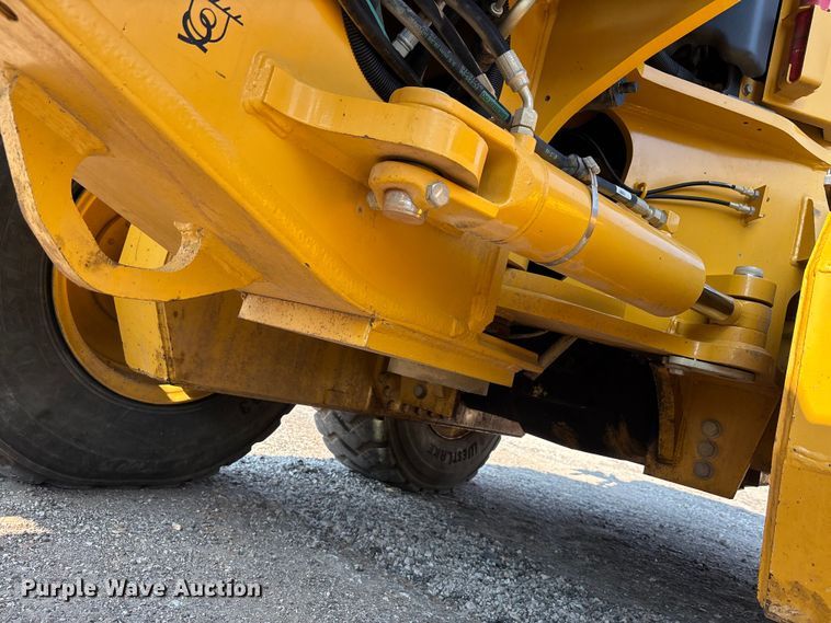 image for item DT4967 2022 John Deere 620G motor grader