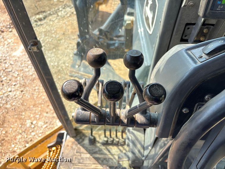 image for item DT4967 2022 John Deere 620G motor grader