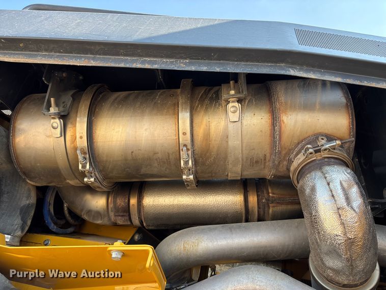 image for item DT4967 2022 John Deere 620G motor grader