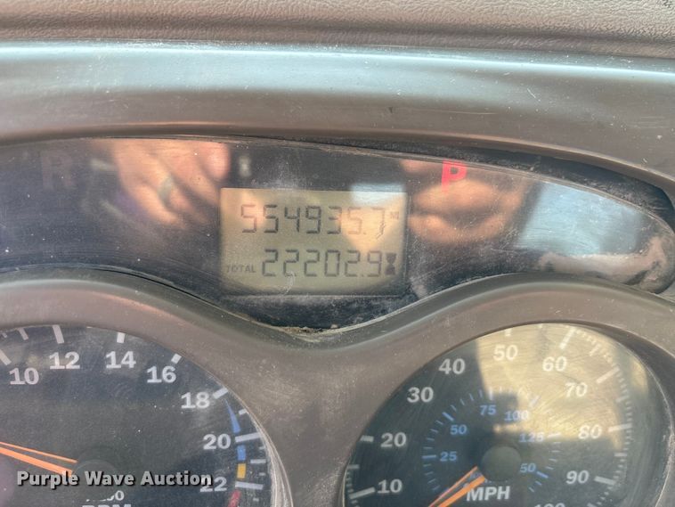 image for item DT4968 2007 Mack 600 semi truck