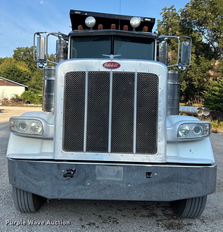 image for item DT4970 2012 Peterbilt 388 dump truck