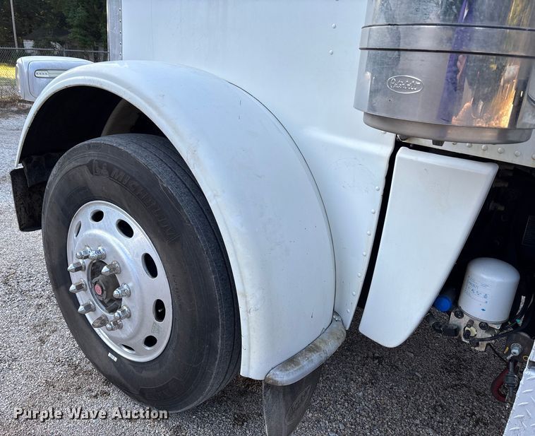 image for item DT4970 2012 Peterbilt 388 dump truck