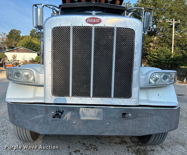 image for item DT4970 2012 Peterbilt 388 dump truck