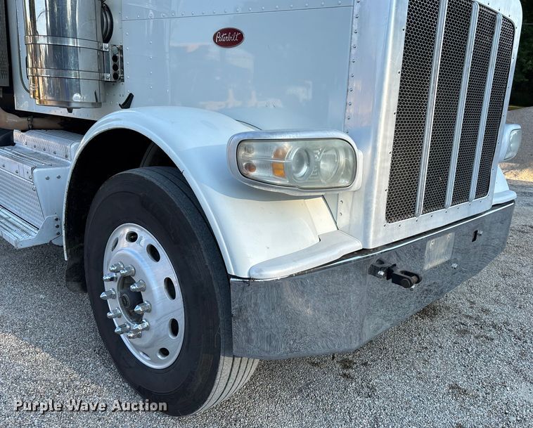 image for item DT4970 2012 Peterbilt 388 dump truck