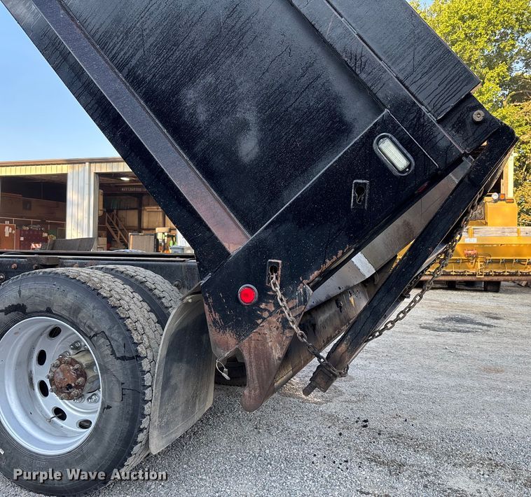 image for item DT4970 2012 Peterbilt 388 dump truck