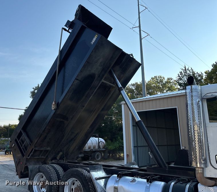 image for item DT4970 2012 Peterbilt 388 dump truck