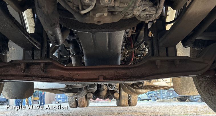 image for item DT4970 2012 Peterbilt 388 dump truck