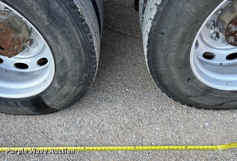 image for item DT4970 2012 Peterbilt 388 dump truck