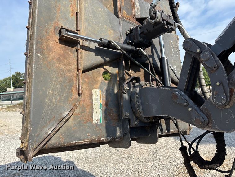 image for item DT4972 Kubota M108S MFWD tractor