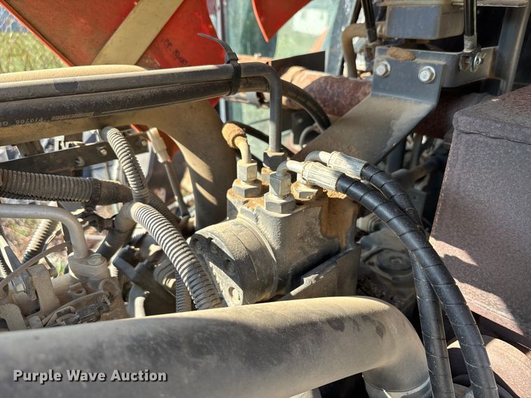 image for item DT4972 Kubota M108S MFWD tractor