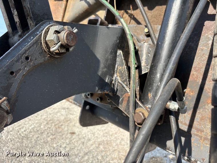 image for item DT4972 Kubota M108S MFWD tractor