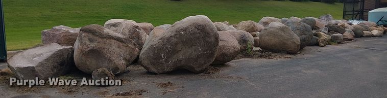 image for item DT6261 Approximately 100 landscape boulders