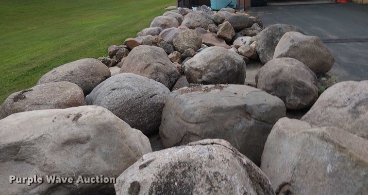 image for item DT6261 Approximately 100 landscape boulders