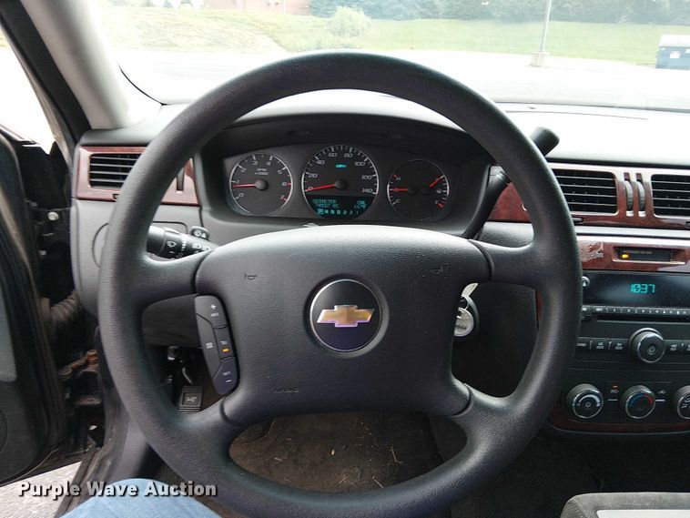 image for item DT6262 2006 Chevrolet Impala Police Cruiser 