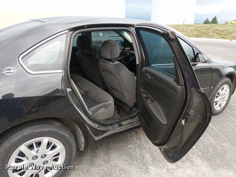 image for item DT6262 2006 Chevrolet Impala Police Cruiser 