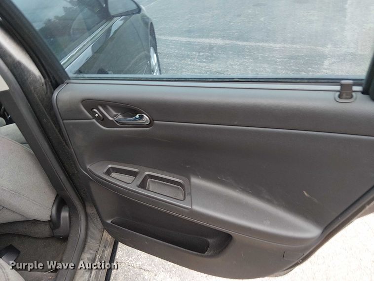 image for item DT6262 2006 Chevrolet Impala Police Cruiser 