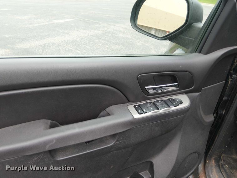 image for item DT6263 2012 Chevrolet Tahoe Police SUV