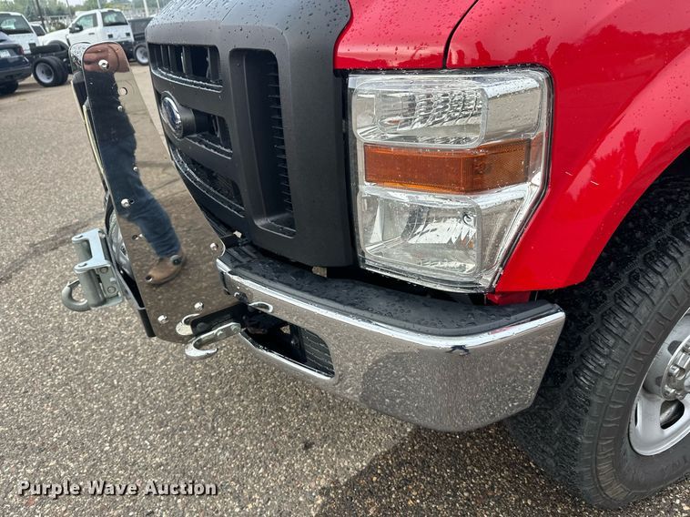 image for item DT6316 2008 Ford F350 Super Duty brush fire truck