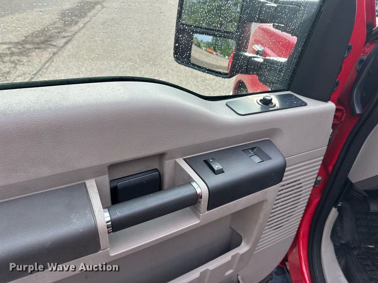 image for item DT6316 2008 Ford F350 Super Duty brush fire truck