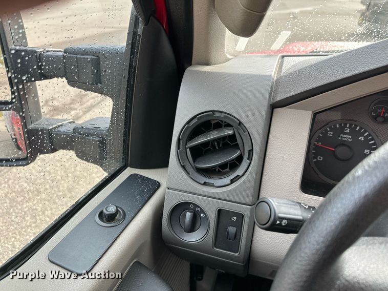 image for item DT6316 2008 Ford F350 Super Duty brush fire truck