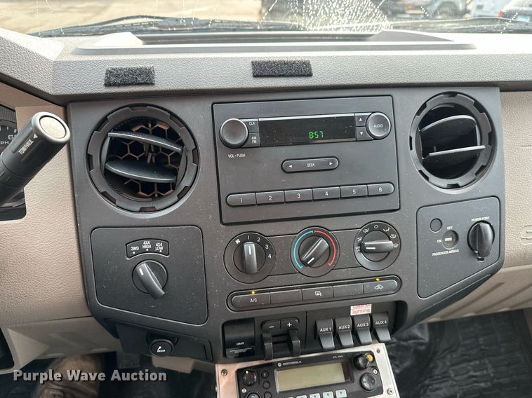 image for item DT6316 2008 Ford F350 Super Duty brush fire truck