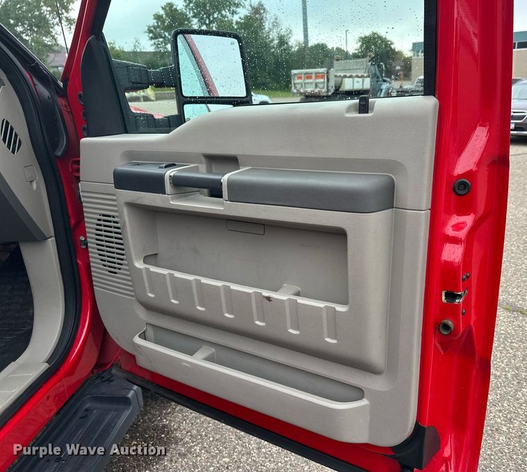 image for item DT6316 2008 Ford F350 Super Duty brush fire truck