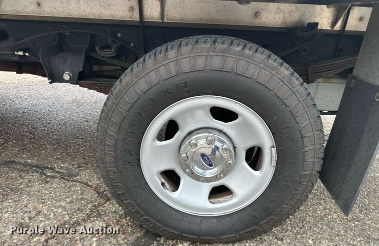 image for item DT6316 2008 Ford F350 Super Duty brush fire truck